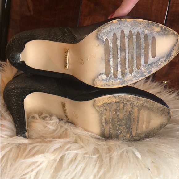 Sexy Black zipper heeled booties Size 39 - Picture 3 of 6